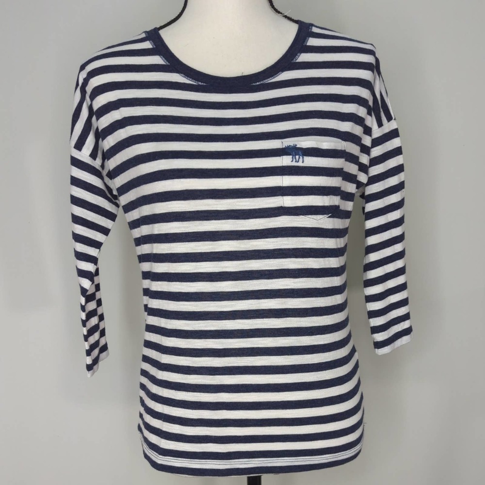 Abercrombie & Fitch Women's Navy & White Striped Crewneck Top| SMALL